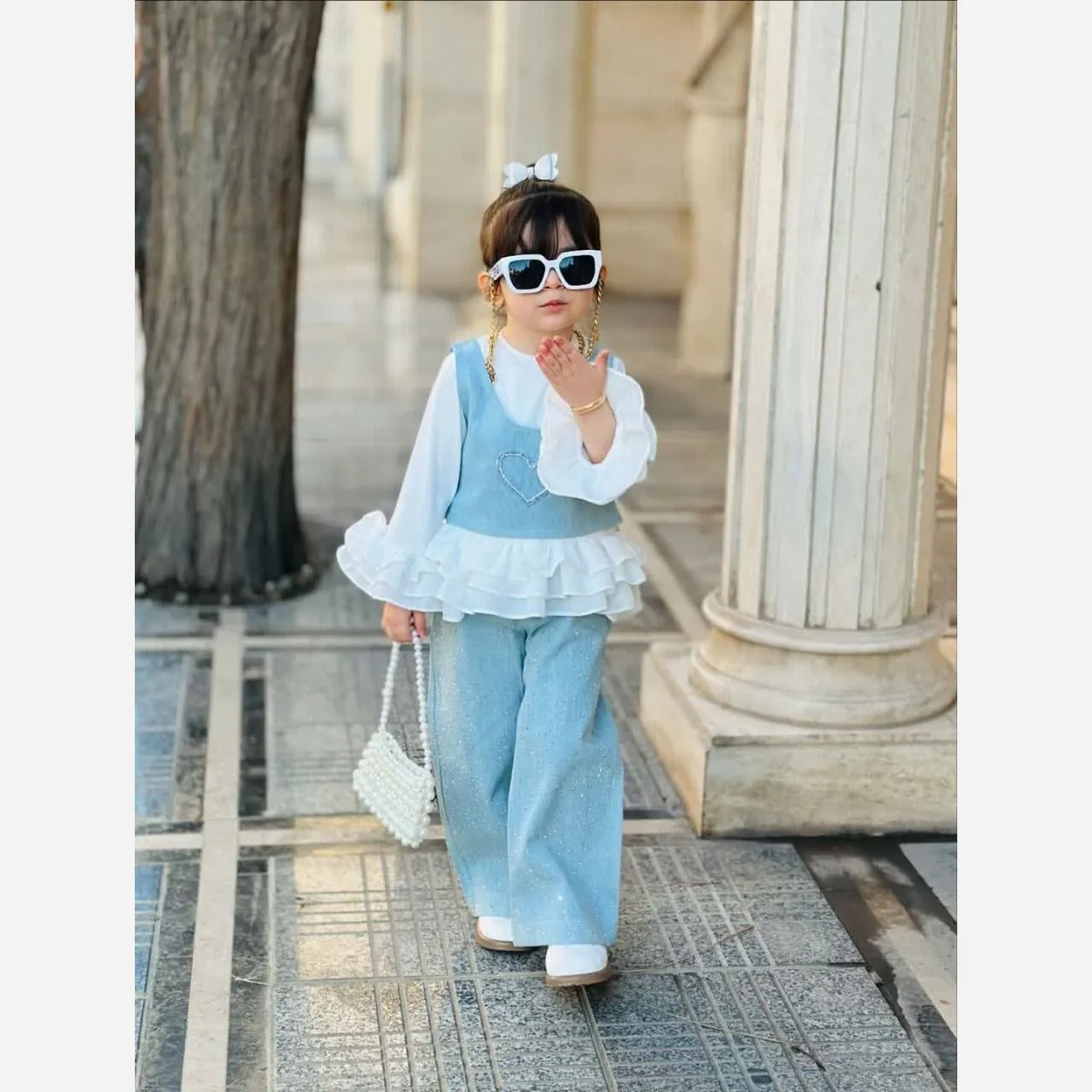ست سه تیکه دخترانه بلوز شلوار و وست مجلسی عروسکی نگین دار مناسب 3 تا 10 سال