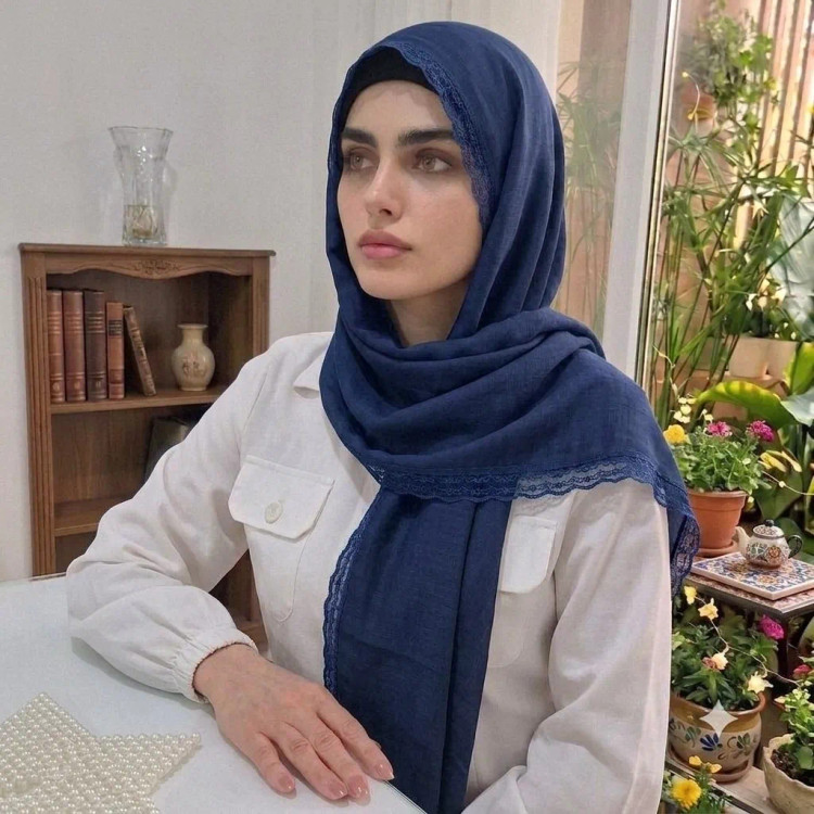 شال زنانه وال اسلپ مشکی سرمه ای نسکافه ای دور گیپور سایز 170 در 70 و 52 سانتی متر