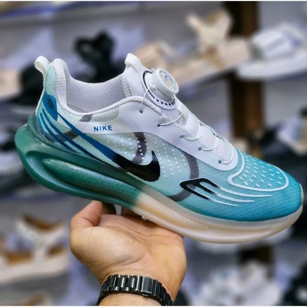 کفش کتانی اسپرت مدل نایک بند پمپی تکسایز 41