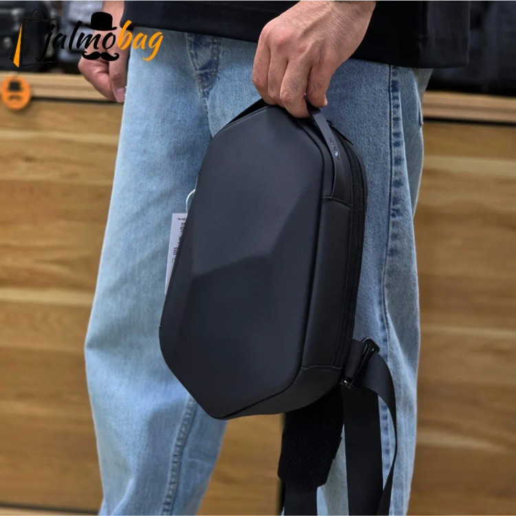 بادی بگ هاردکیس بنج مدل 7213 ضد آب پورت USB و Type-C